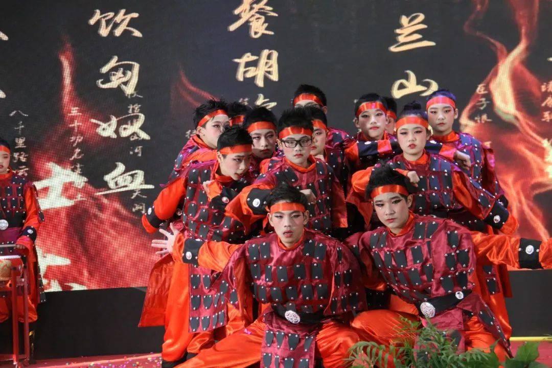 救援音乐系学生